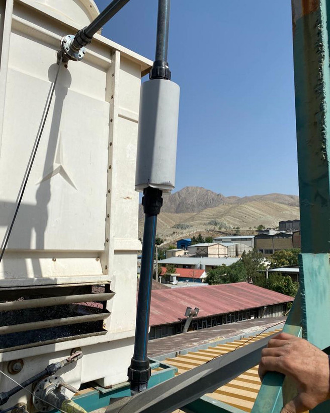نصب صحیح دستگاه رسوبشکن آب فوم پیچ شده،روی کولینگ تاور